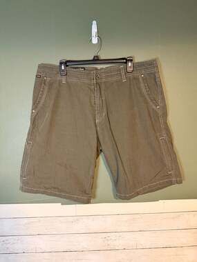 KUHL Vintage Patina Dye Cotton Nylon Cargo Shorts Men's Size 38 Olive Brown